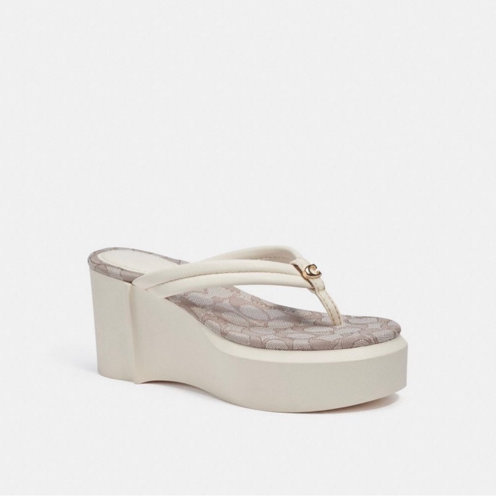 Coach l 7B Franki Chalk Signature Jacquard Platform Wedge Resort Thong Sandals
